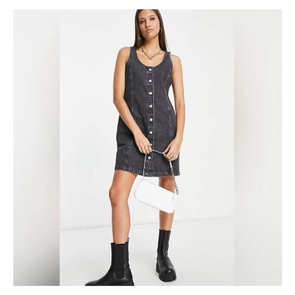 Levi’s Tuli Mini Dress Black Charcoal Denim Sleeveless- Sz Large - New - Picture 1 of 11